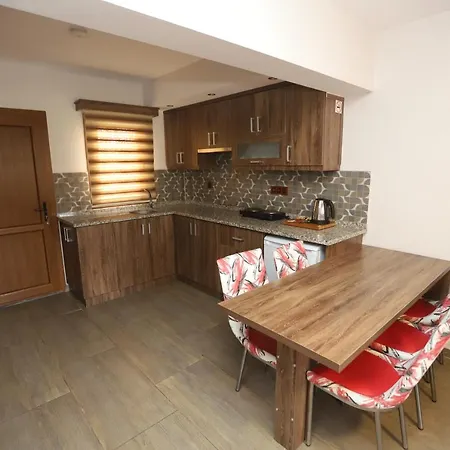 Aparthotel Dolphin 3*