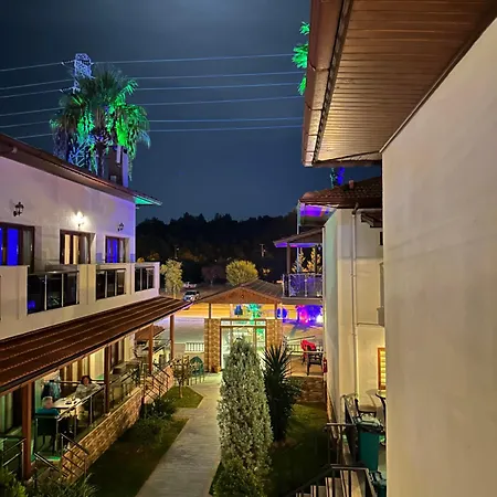 Aparthotel Dolphin