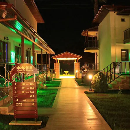 Dolphin Apartahotel 3*