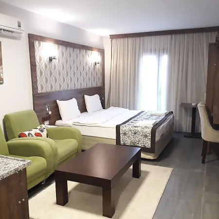 Dolphin Apartahotel Sarigerme