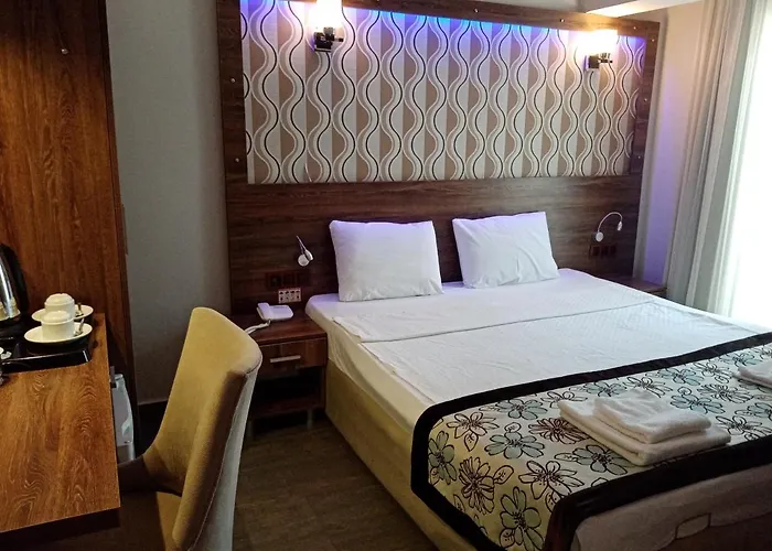 Aparthotel Dolphin 3*