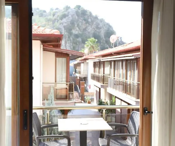 Dolphin Aparthotel Sarigerme