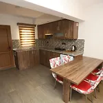 公寓式酒店 海豚公寓式酒店 3*