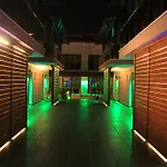 Dolphin Aparthotel Sarigerme