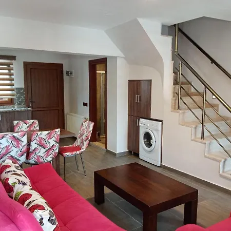 Ξενοδοχείο με διαμερίσματα Dolphin