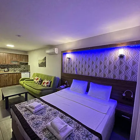 Dolphin Apart Otel